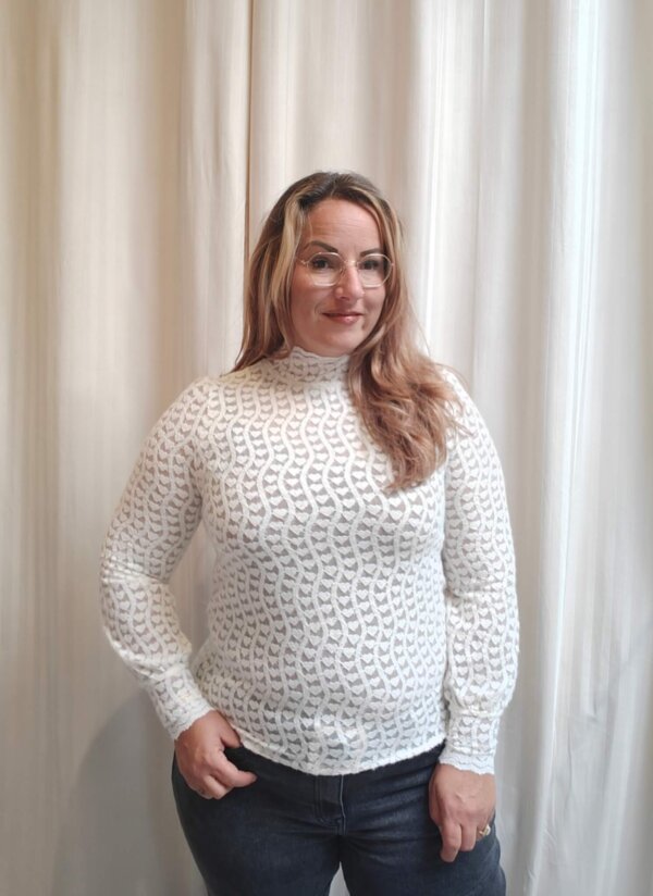 Kanten top met hartjes motief | Ecru