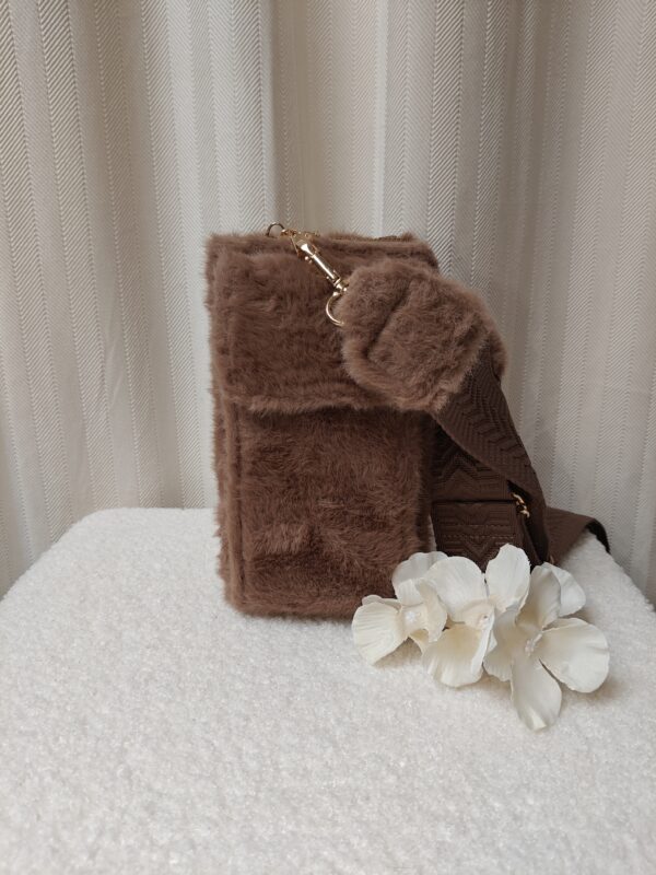 Telefoontasje faux fur | Bruin