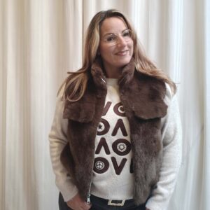 Faux fur bodywarmer | Bruin